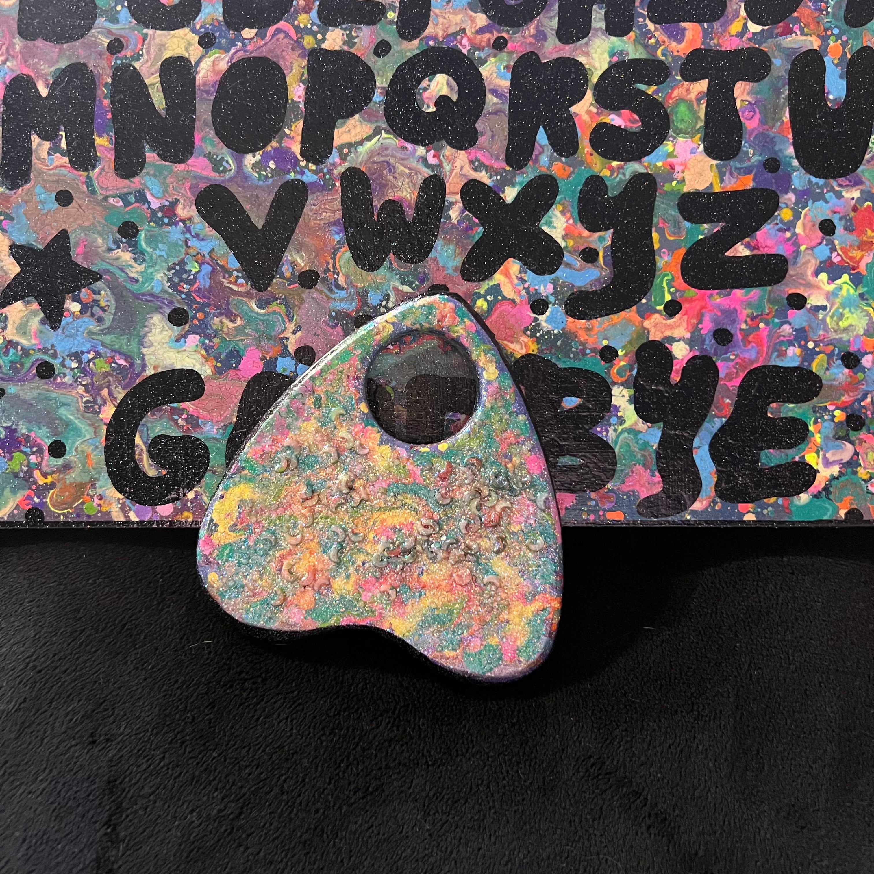 The 90’s Spirit Board